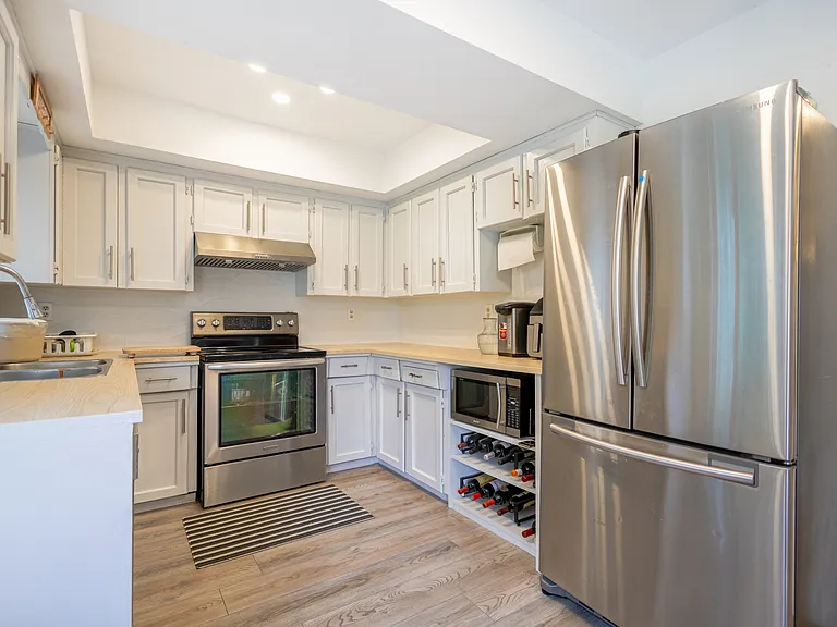 11234 Kingcome Ave — Photo 12