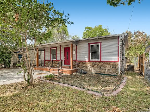 2nd image of 323 San Angelo Blvd