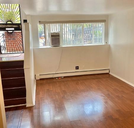 3rd image of 4 N Portland Ave #2B