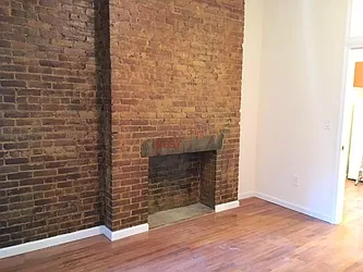 Rented by Best Apartments North Inc