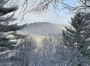 141 Buggy Barn Rd, Cullowhee, NC 28723