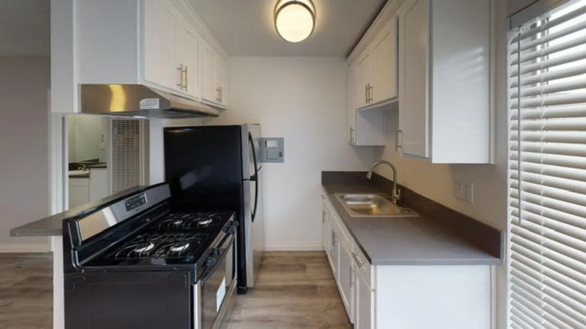 Building Photo - Berryman Apartments