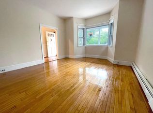 221 Grove St #1, Auburndale, MA 02466