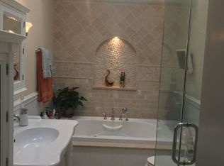 12 Cold Spring Ct, Southampton, NY 11968