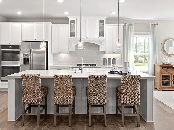 Stapleton w Finished Basement