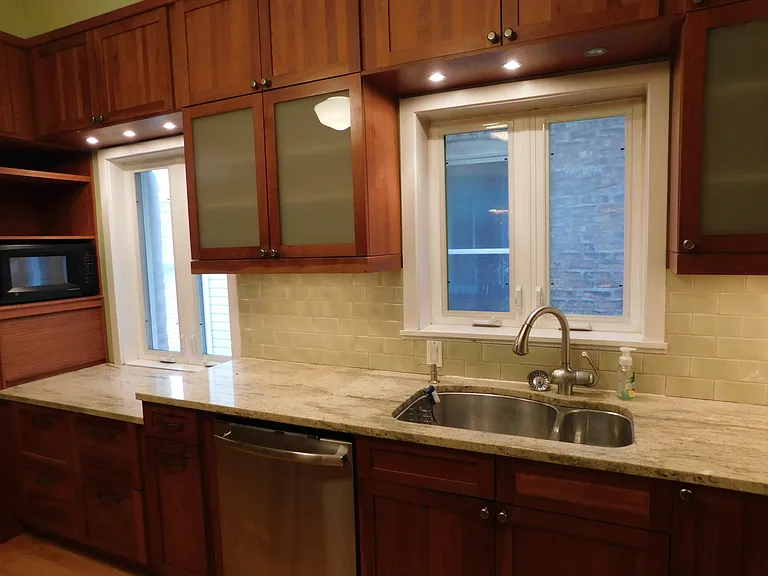 2225 W Giddings St — Photo 7