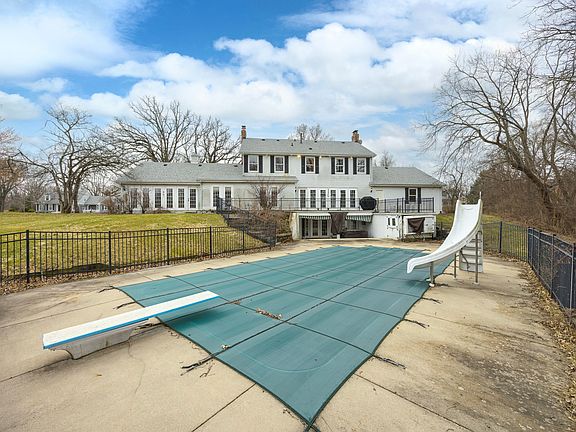 5th image of 544 Aberdeen Rd