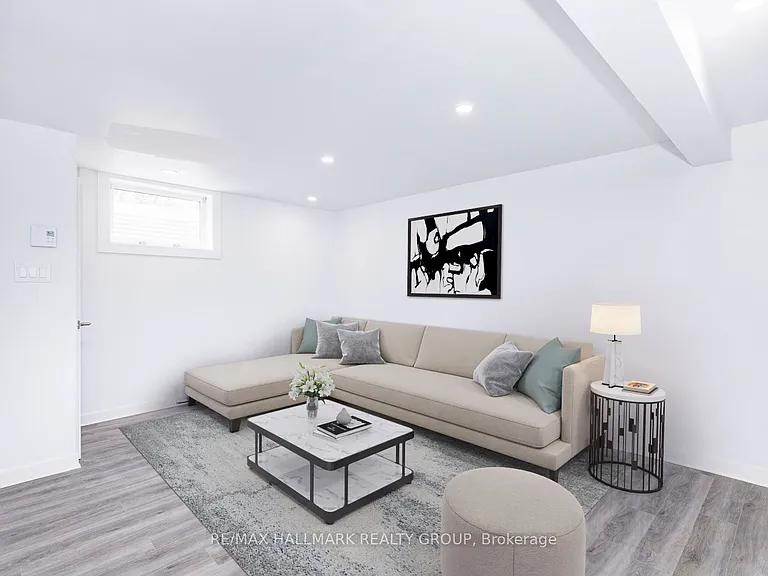 1542 Saint Georges St #B — Photo 3