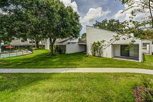 2nd image of 4002 Cypress Ct