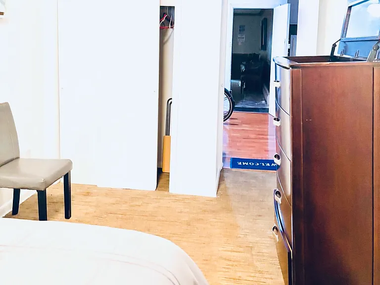 Review Pl — Photo 2