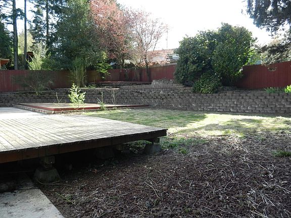 2nd image of 20327 Meridian Ave N