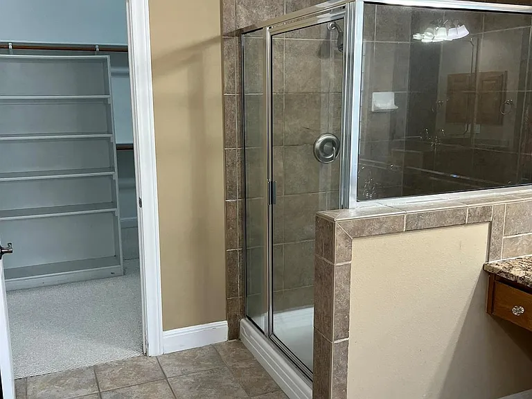 10103 Brightling Ln — Photo 11