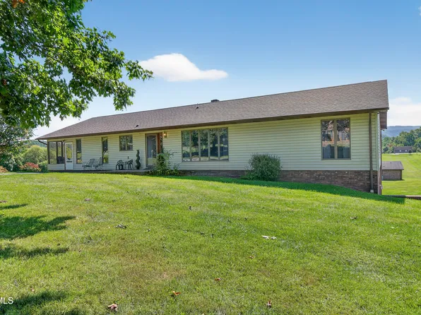 22231 Sandcastle Rd, Abingdon, VA 24211