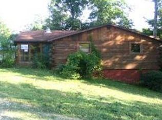 62 Sugar Hl, Bedford, IN 47421