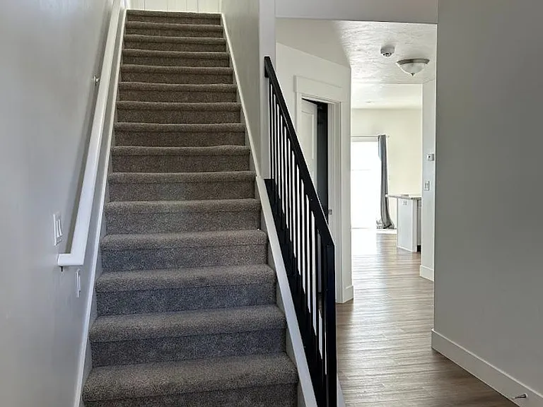 316 S 3 W — Photo 25