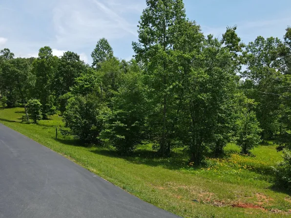 43 Broad Water Ct, Blairsville, GA 30512