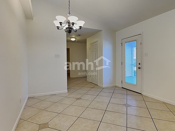 4th image of 2114 Post Oak Ln