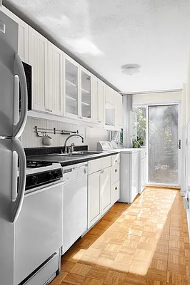 Rented by Compass | media 1