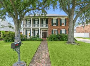 3109 Palm Vista Dr, Metairie, LA 70003
