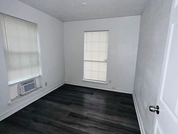 5th image of 7539 Red Bud Dr