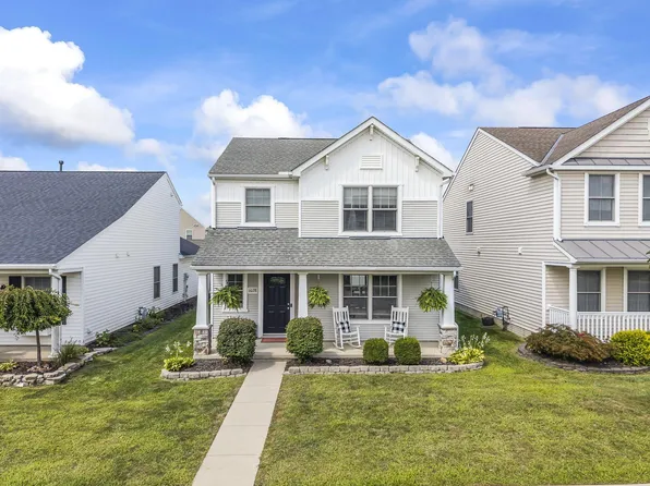 6028 Pennington Creek Dr, Dublin, OH 43016
