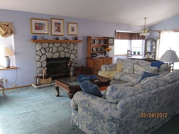 2nd image of 543 E Fairway Blvd