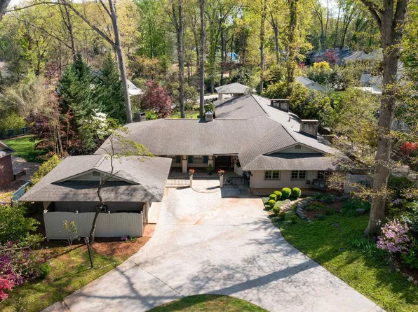 236 Riverside Dr, Greenville, SC 29605
