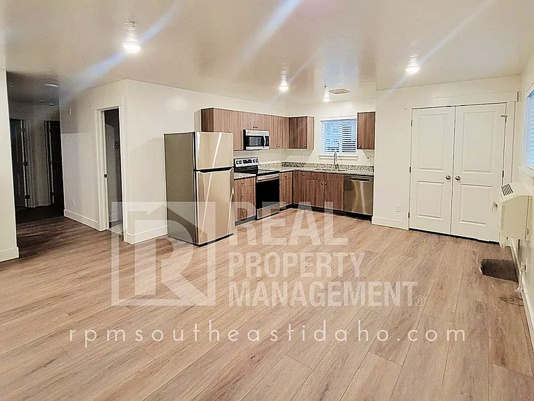 3654 E Gample Ave — Photo 75