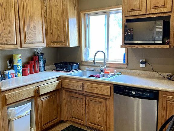 4th image of 1301 Franciscan Ave