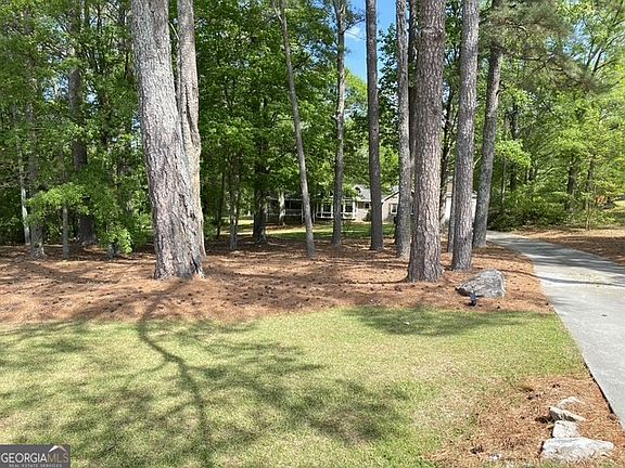 2nd image of 848 Still Rd