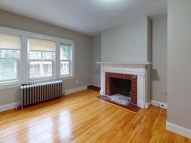 20-22 Upcrest Rd #4 — Photo 4