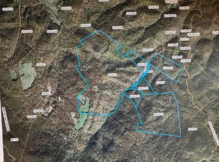 Bryant Hollow Rd, Alderson, WV 24910