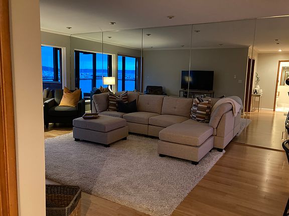 2nd image of 515 Lake St S APT 201