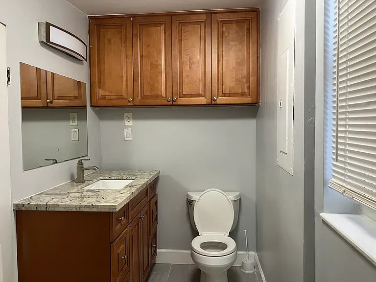 350 E Sandy Cir — Photo 13