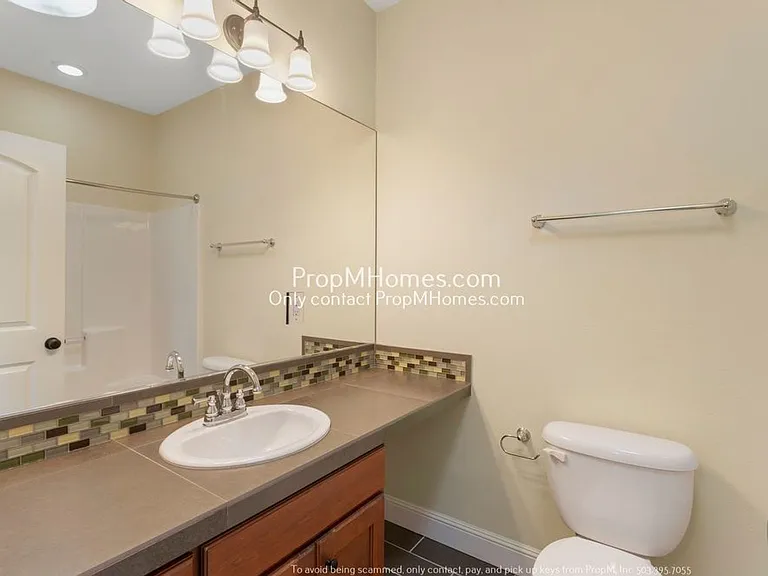 5129 N Williams Ave — Photo 20