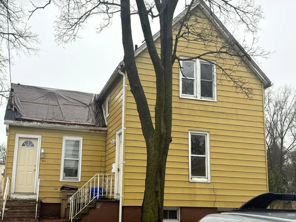 1913 55th St, Kenosha, WI 53140