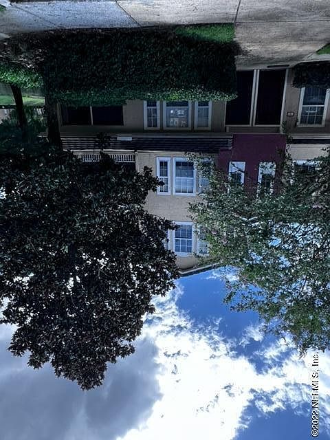 1st image of 10075 N Gate Pkwy #1206