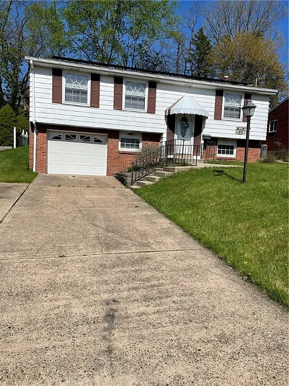 3801 Gary Dr photo 1