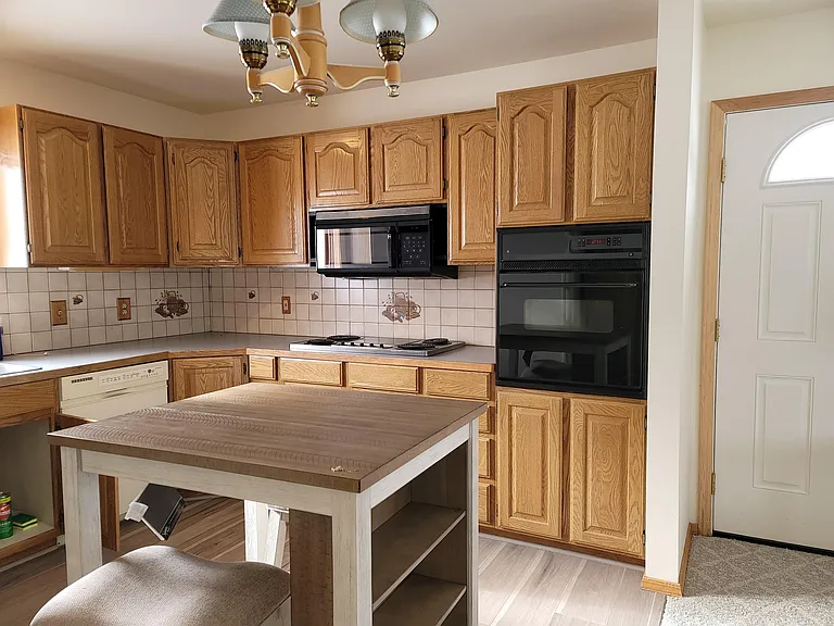 600 Ponderosa Dr — Photo 6