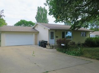 308 N Monroe Ave, Pierre, SD 57501