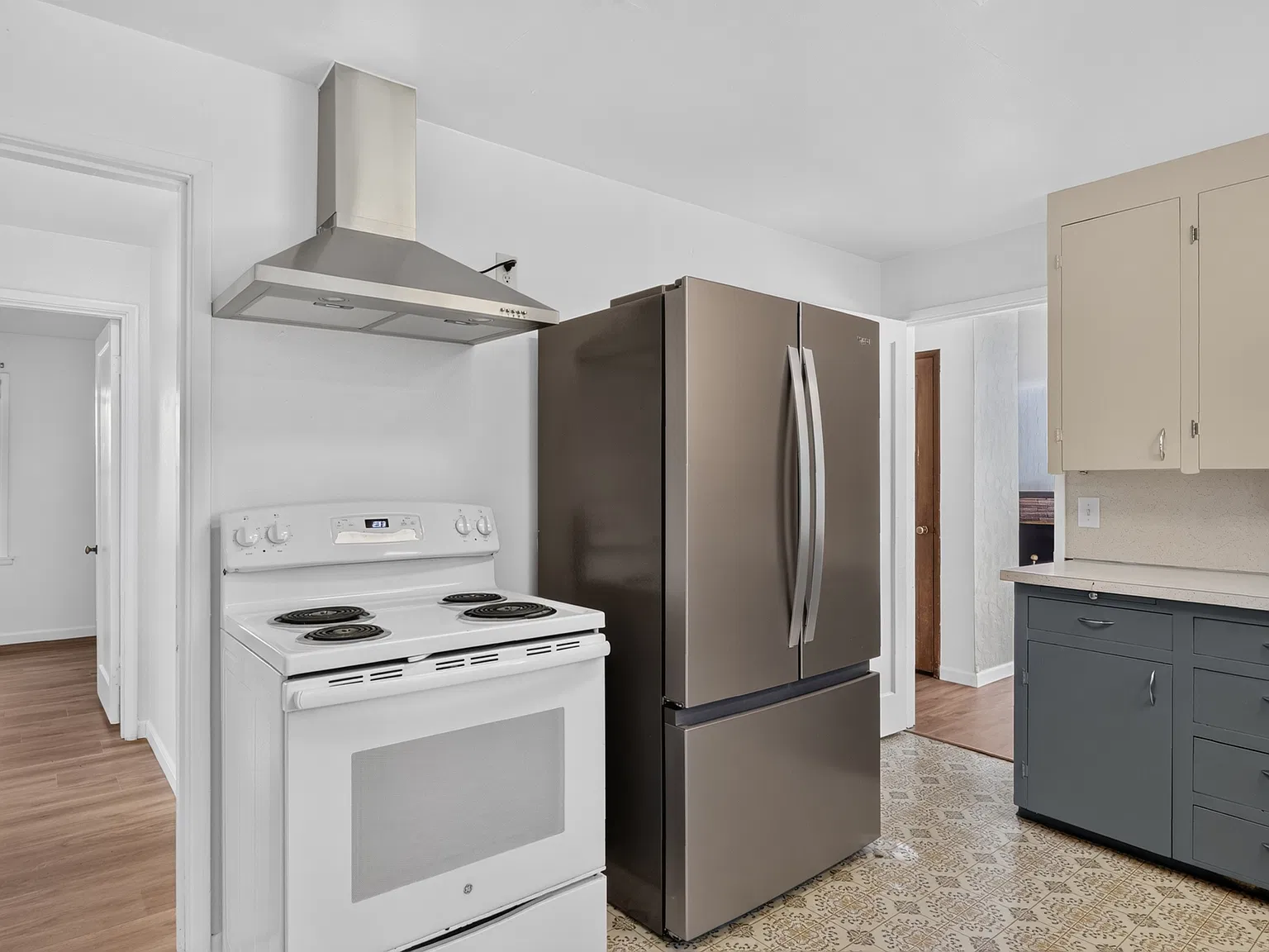 1541 NE Northgate Way, Seattle - 1 — Photo 2