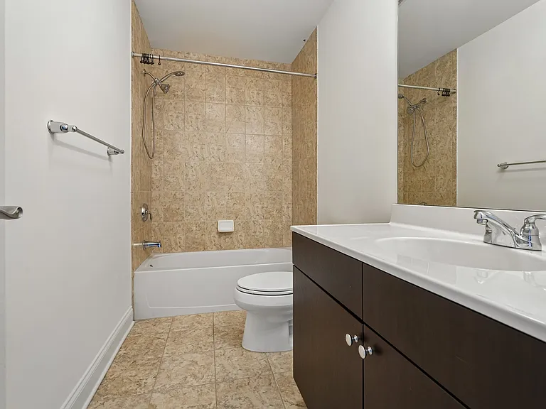 36 Bloomfield Ave — Photo 12