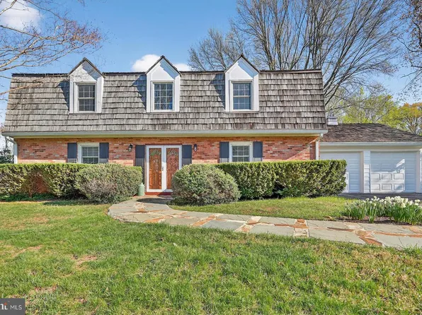 3713 King William Dr, Olney, MD 20832