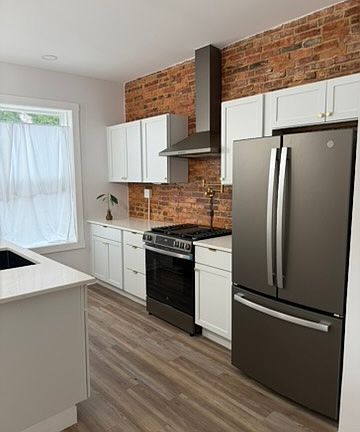 2nd image of 617 N Ashburton St