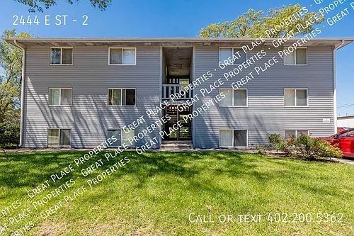 2444 E St #2 Photo 1
