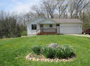 5566 S M 52, Stockbridge, MI 49285