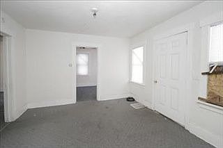 5th image of 62 Blanche St