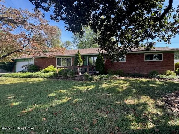 4410 Kinloch Rd, Woodlawn Park, KY 40207