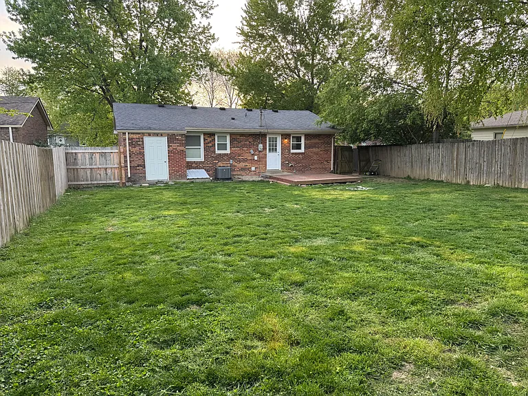 1073 Spring Run Rd — Photo 15