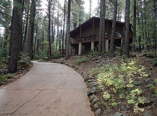 255 E Navajo Rd, Munds Park, AZ 86017